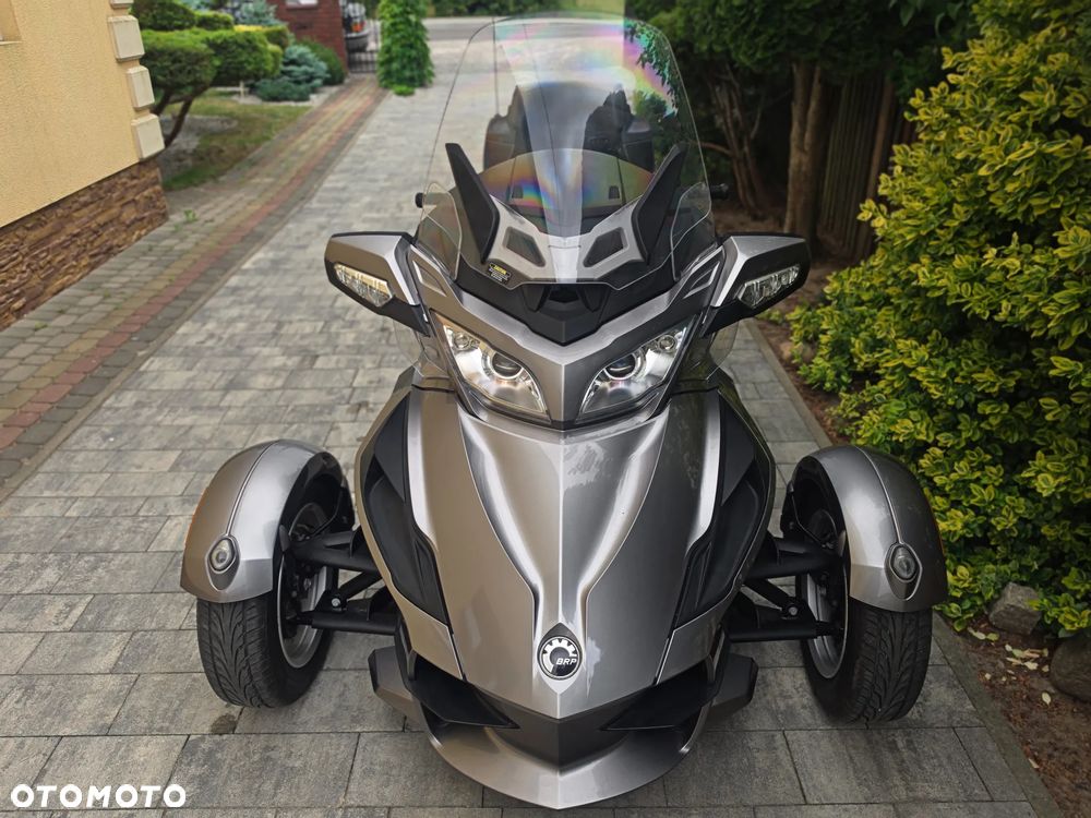 Can-Am Spyder - 4