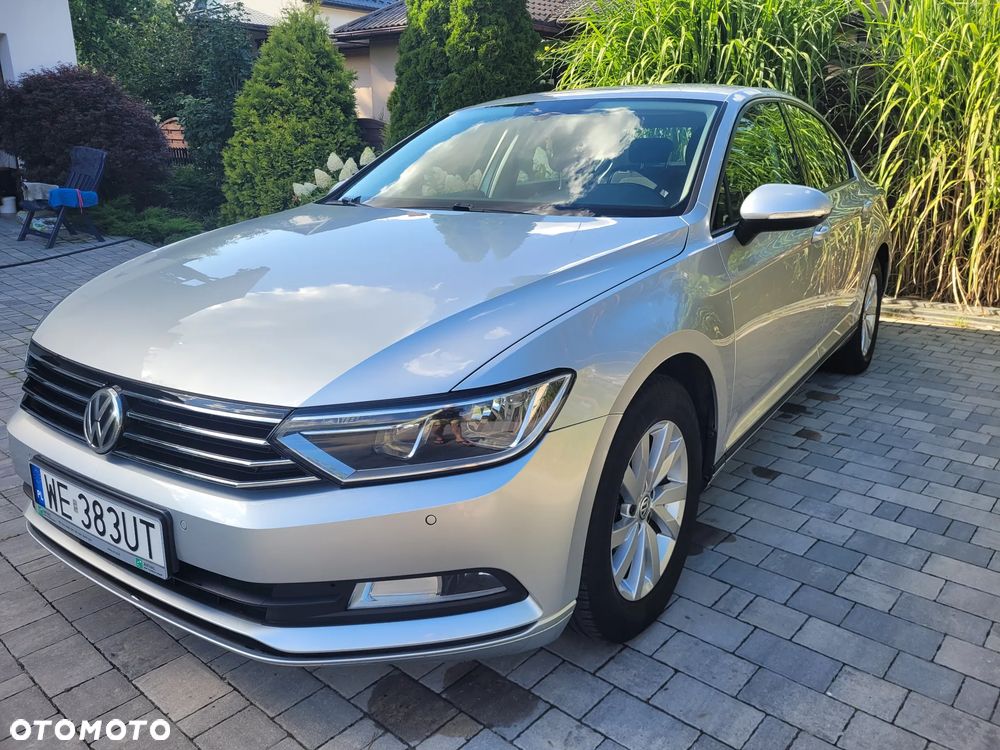 Volkswagen Passat 1.4 TSI BMT Comfortline - 19