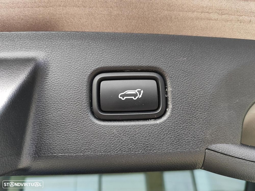 Hyundai Tucson 1.6 CRDi Vanguard - 11