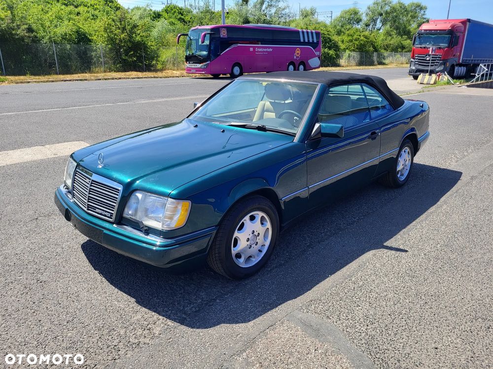 Mercedes-Benz W124 (1984-1993) - 1