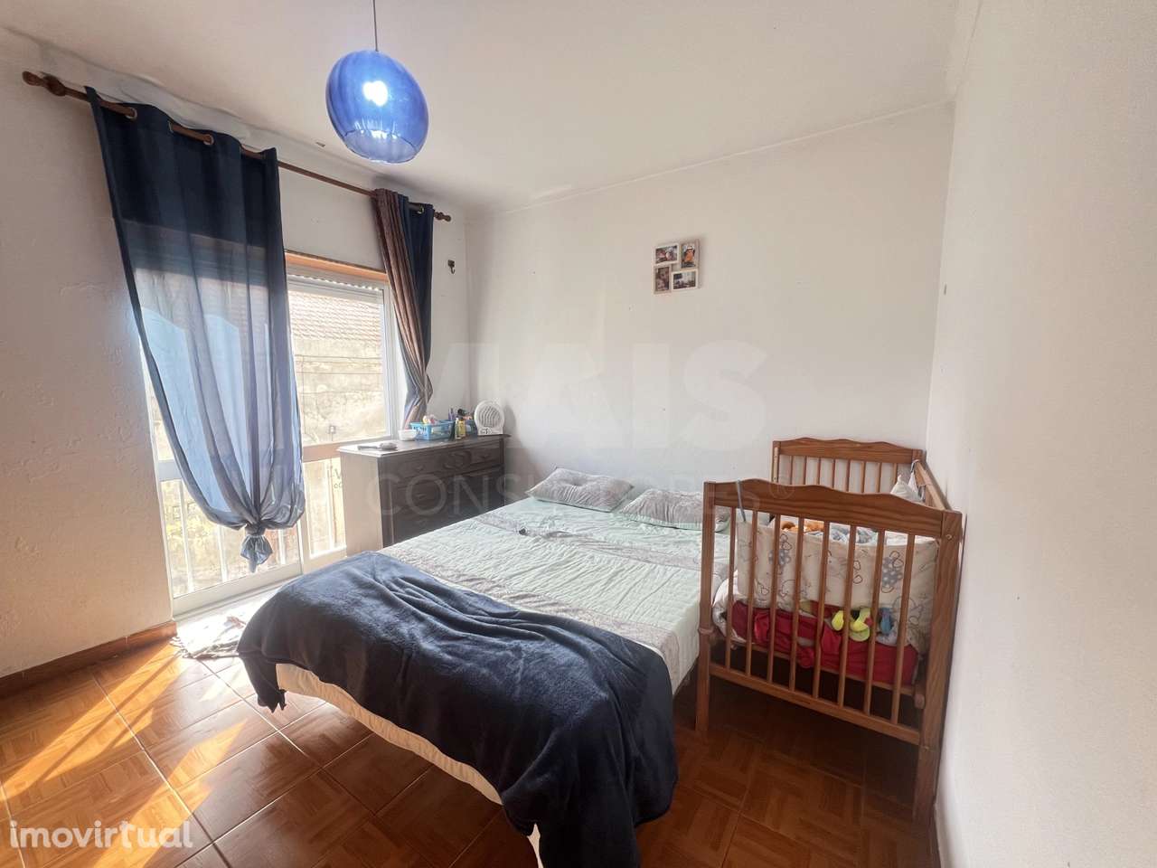 Prédio com três Fracções de Utilização Independente - Grande imagem: 2/9