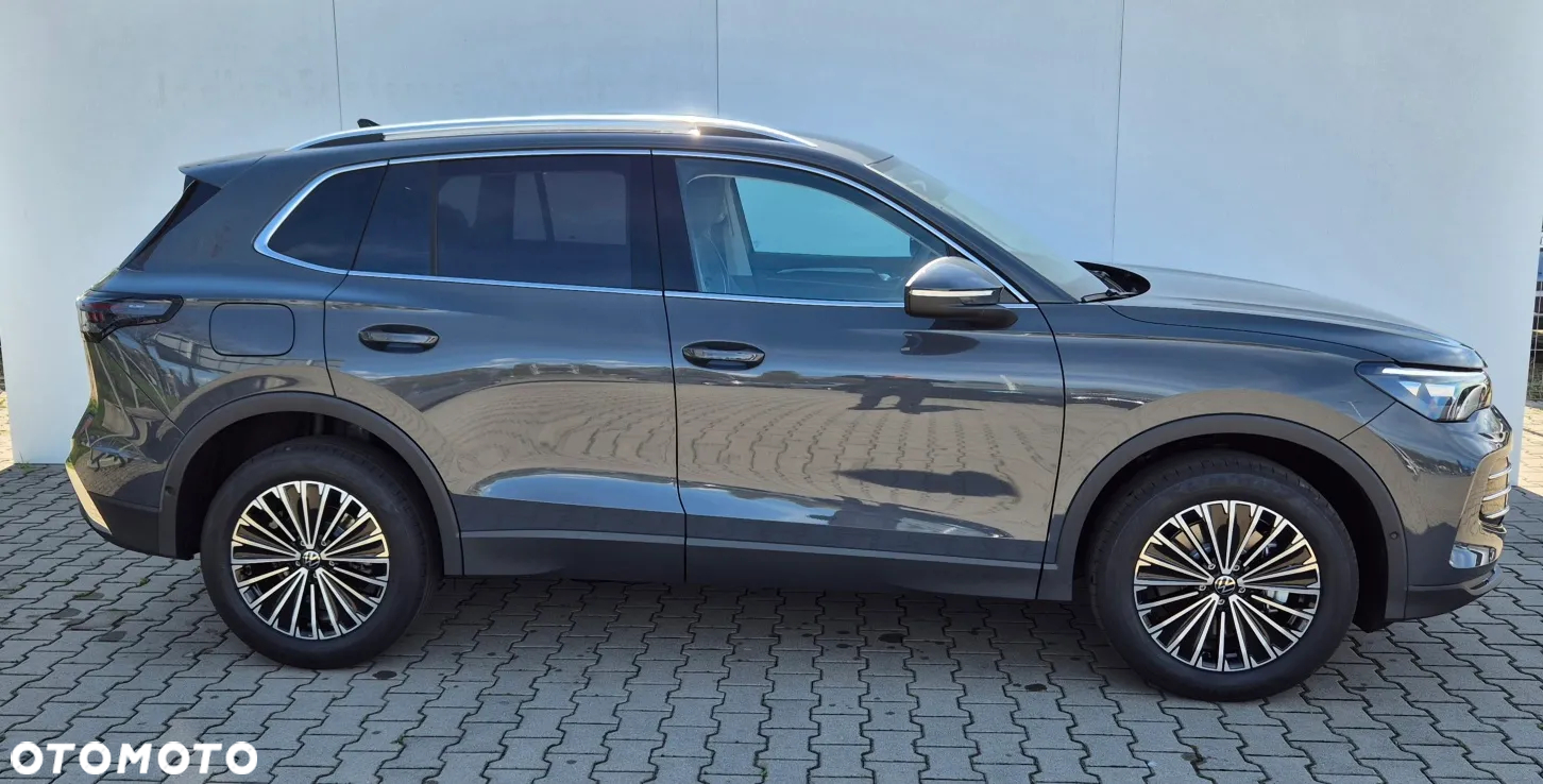 Volkswagen Tiguan 2.0 TSI 4Mot Elegance DSG - 4