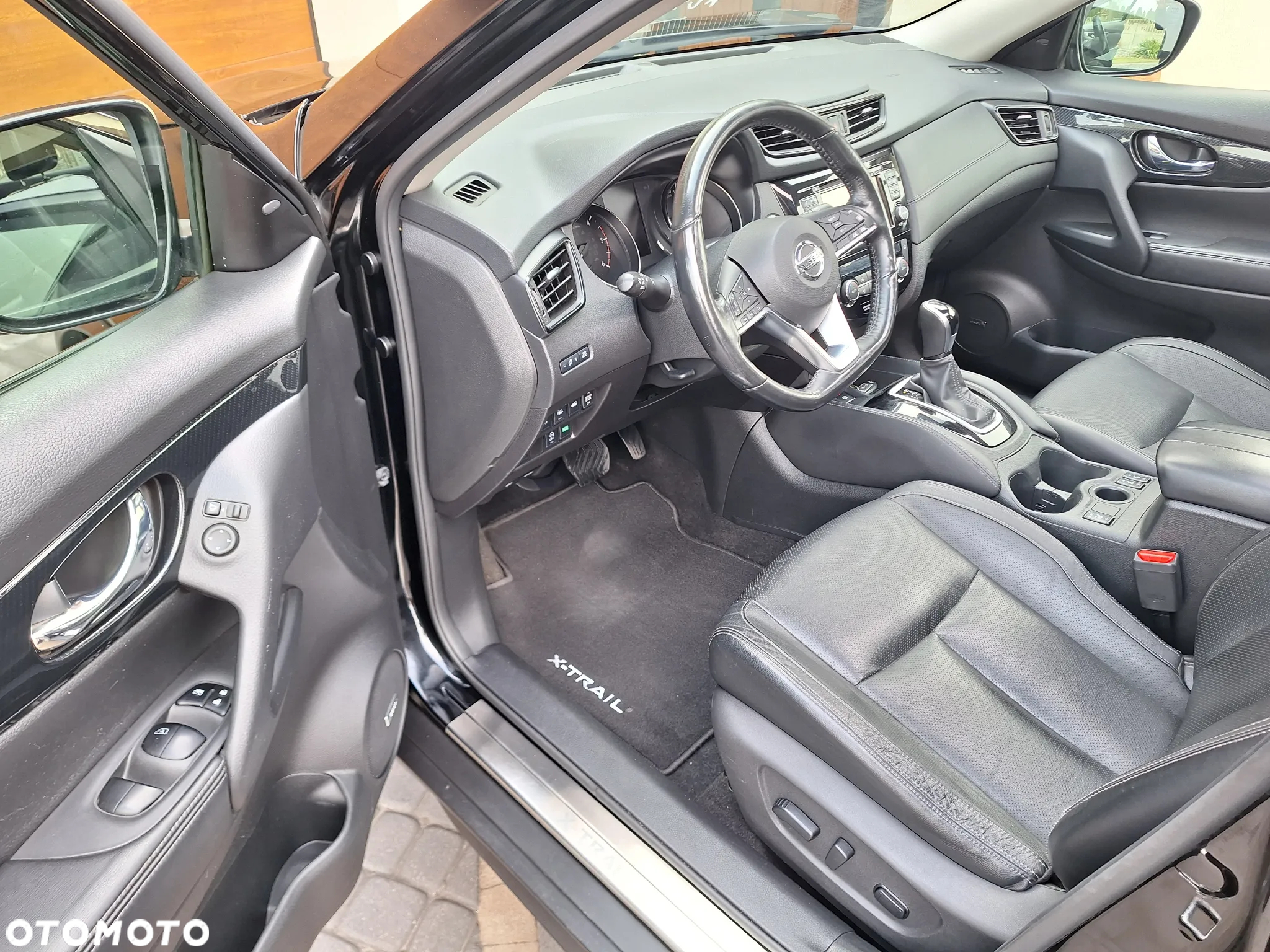 Nissan X-Trail 1.7 dCi Tekna 2WD Xtronic - 21