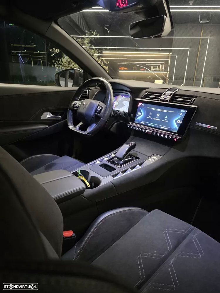 DS DS7 Crossback E-Tense Performance Line EAT8 - 17