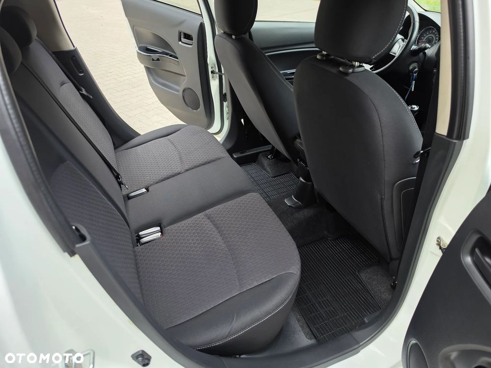 Mitsubishi Space Star 1.2 Clear Tec Color - 22
