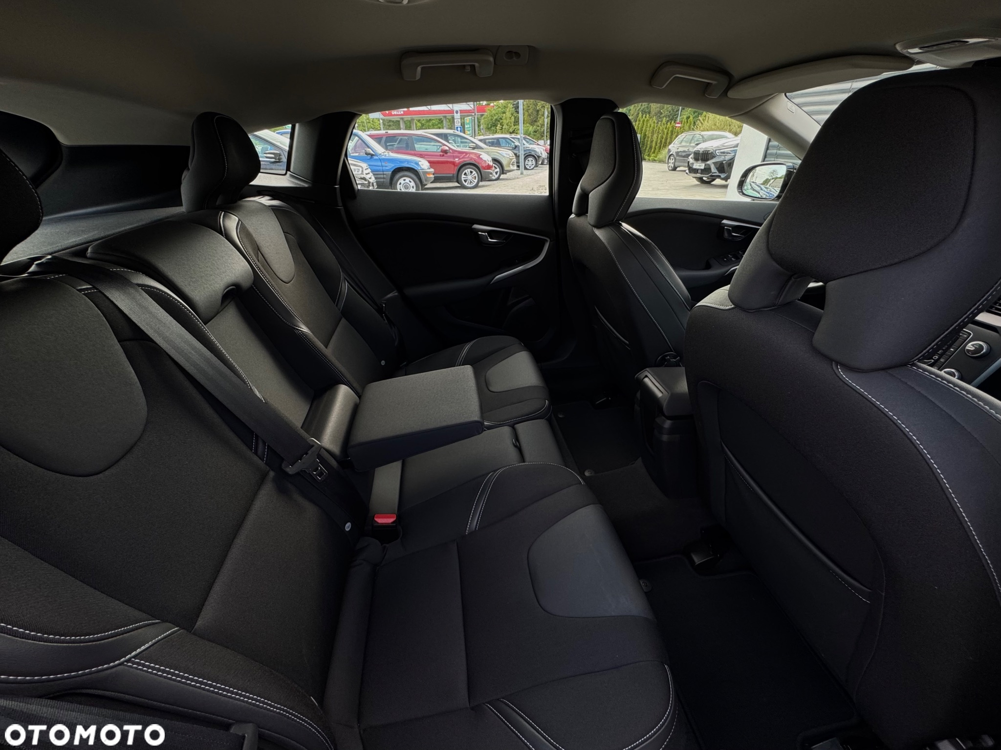 Volvo V40 T4 Powershift R Design - 30