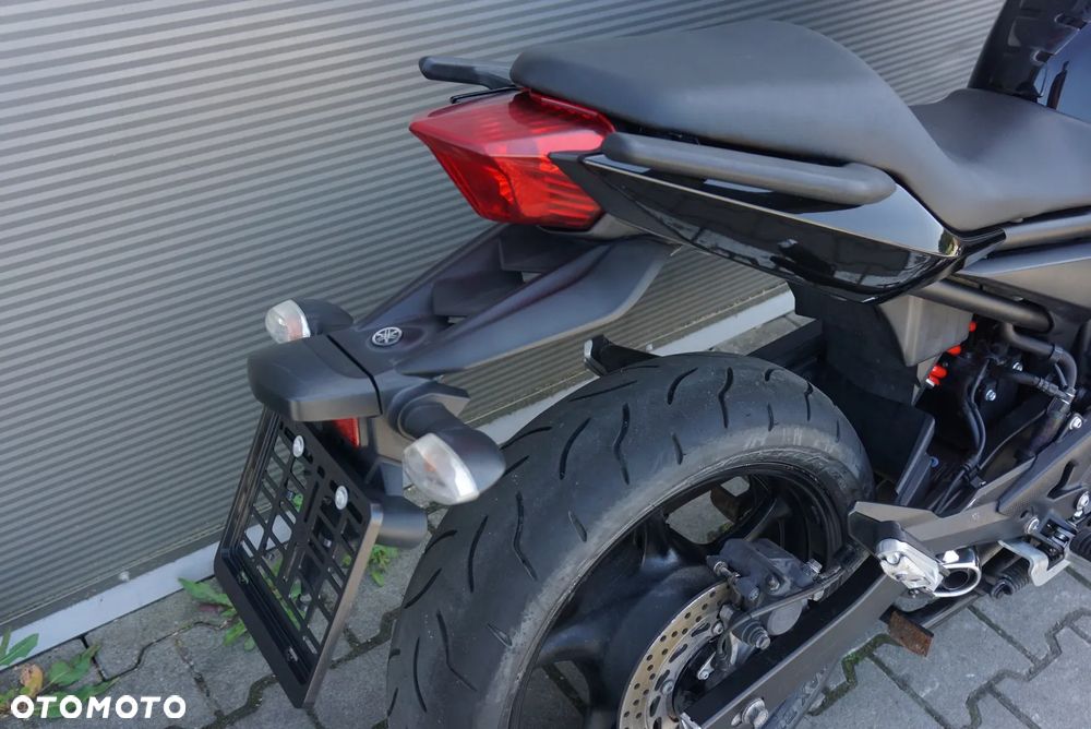 Yamaha XJ - 4