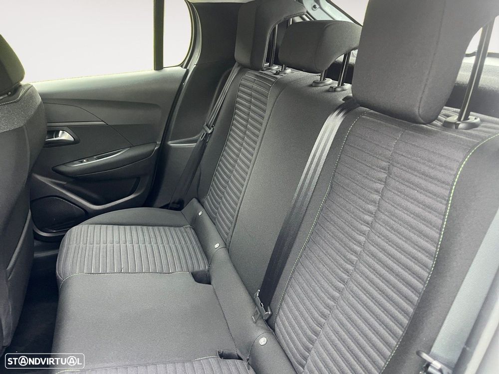 Peugeot 208 1.2 PureTech Active - 13