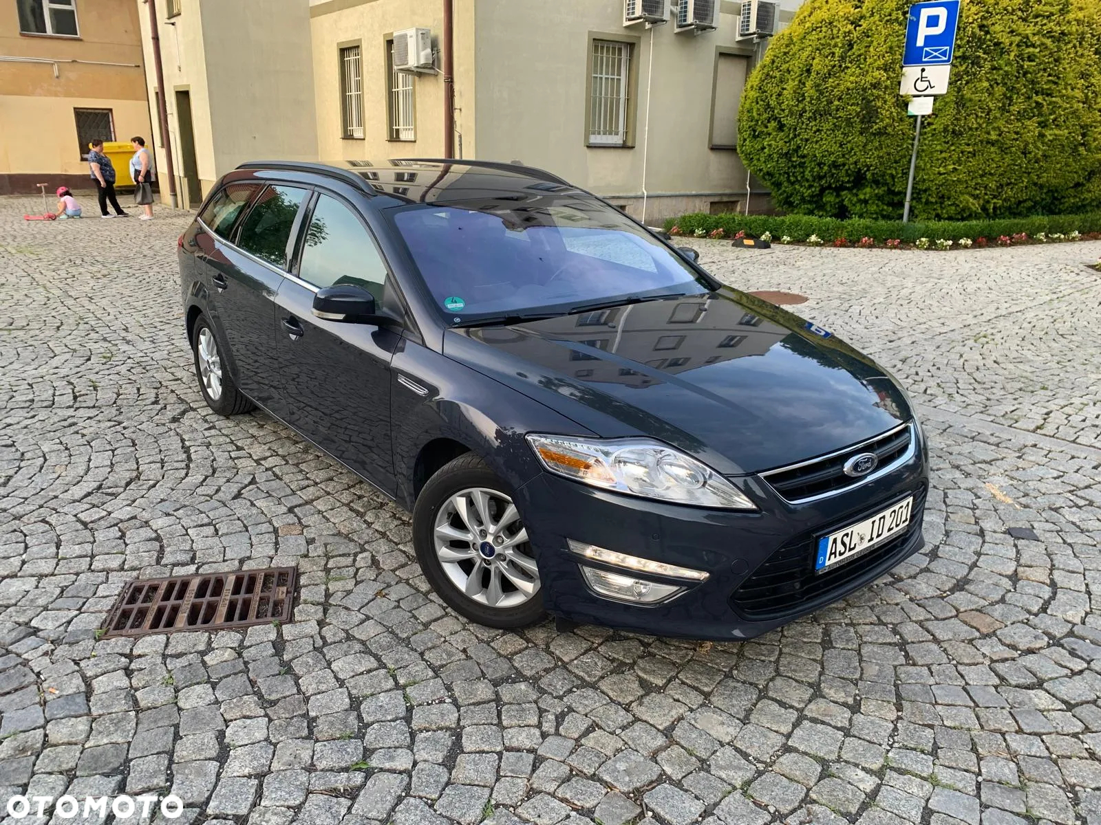 Ford Mondeo 2.0 TDCi Gold X Plus - 4