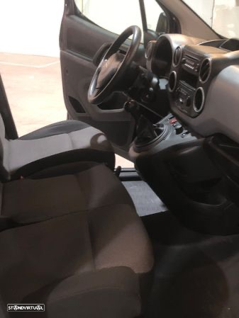 Citroën berlingo 3 lugares - 12