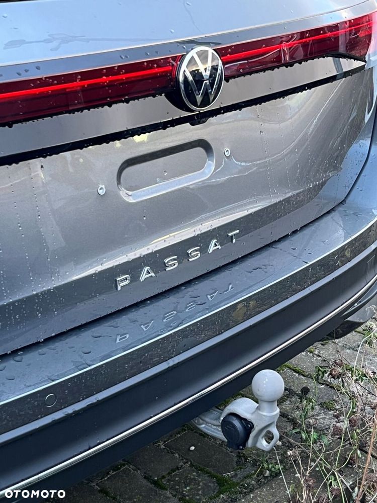 Volkswagen Passat - 16