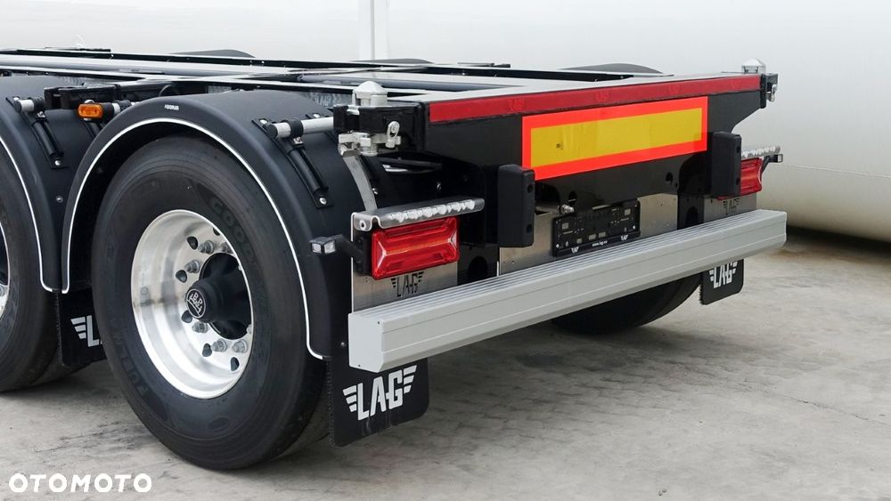 Lag multifunkcyjna naczepa podkontenerowa ADR - 15