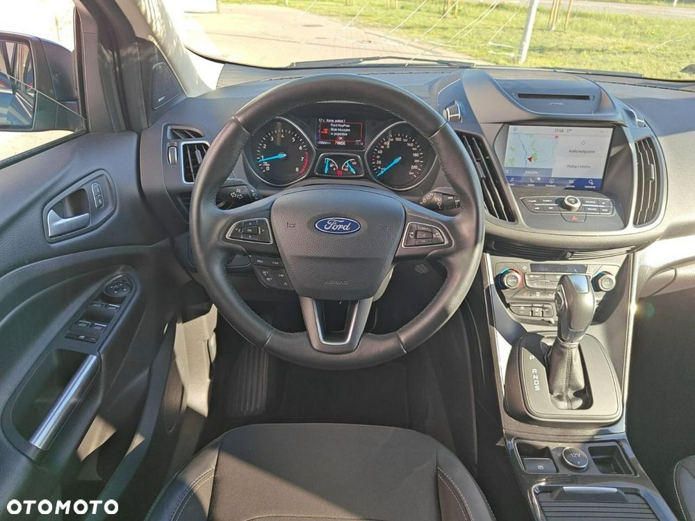 Ford Kuga - 11