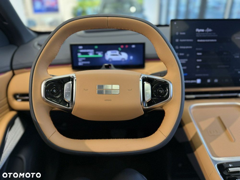 Geely Starray - 8
