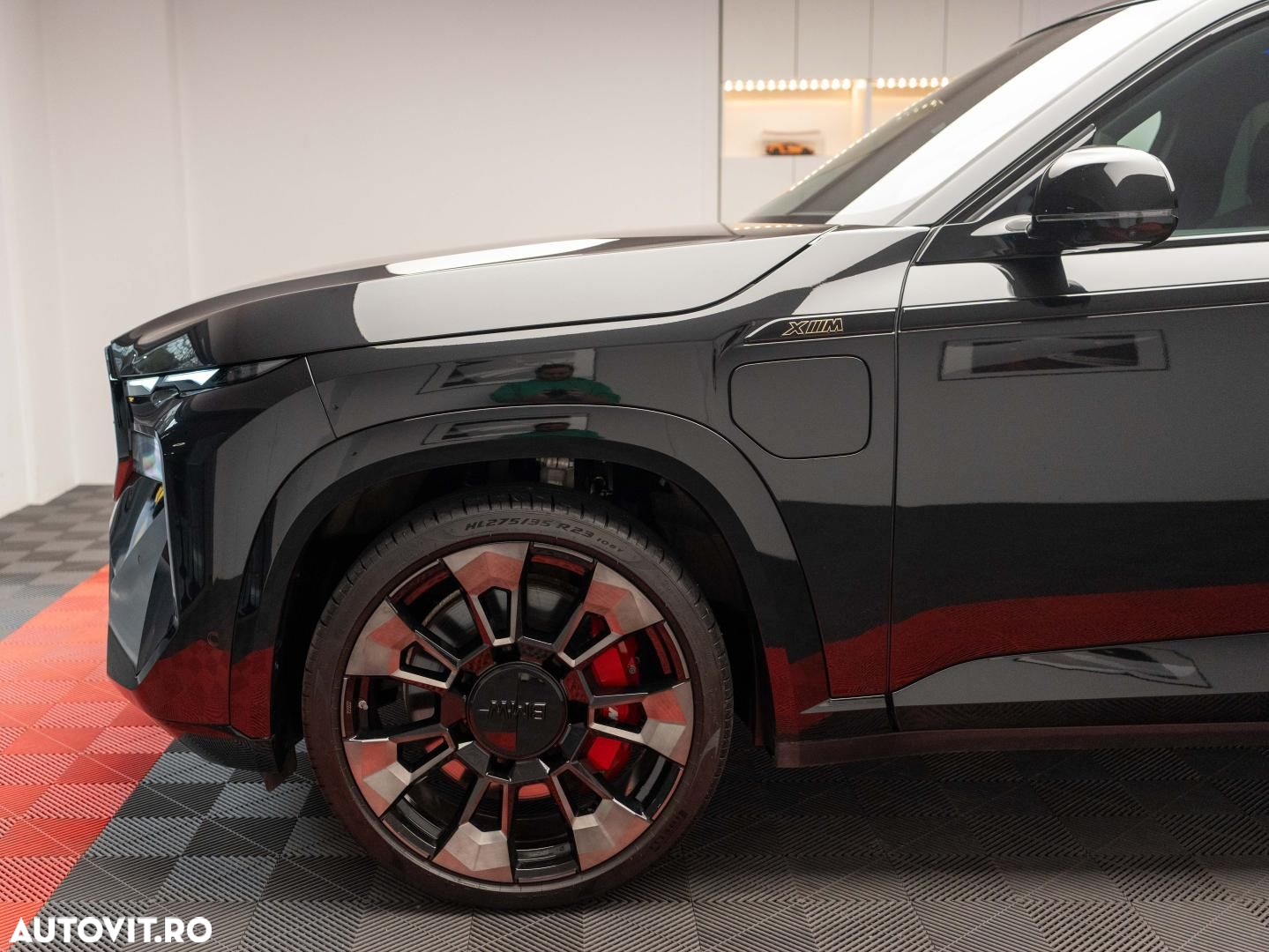 BMW XM - 5