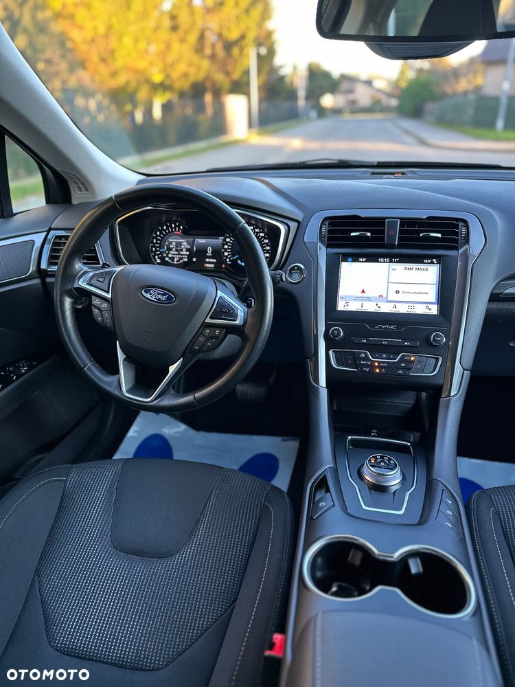 Ford Mondeo 2.0 EcoBlue Titanium - 20