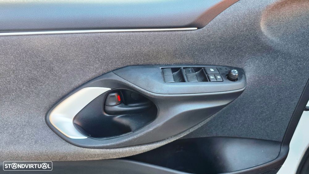 Toyota Yaris 1.5 HDF Exclusive - 13