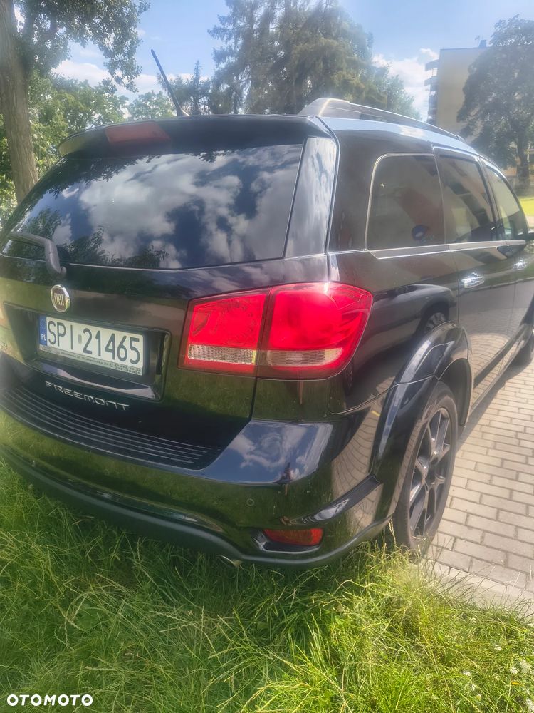 Fiat Freemont 2.0 Multijet Black Code AWD - 2