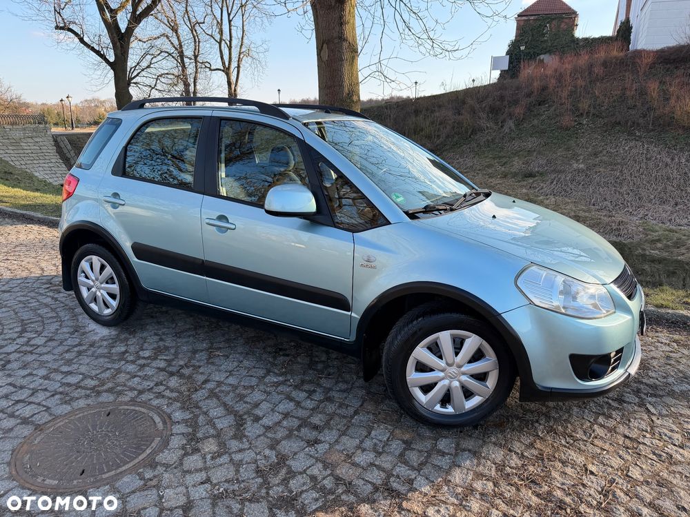 Suzuki SX4 1.9 DDiS DPF 4x4 Club - 15