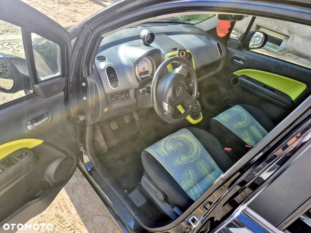 Opel Agila - 18