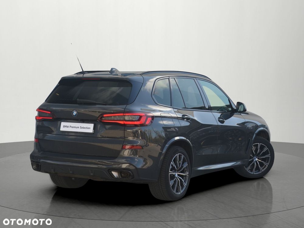 BMW X5 xDrive45e - 4
