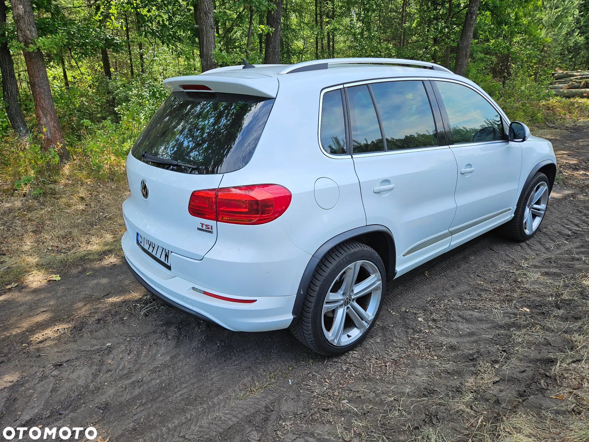 Volkswagen Tiguan 1.4 TSI 4Mot Perfectline R-Style - 11