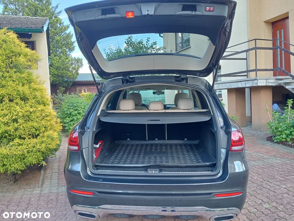 Mercedes-Benz GLC 300 4Matic 9G-TRONIC - 8