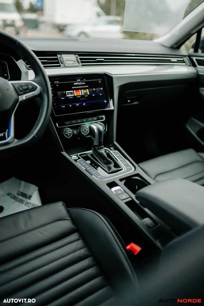 Volkswagen Passat 1.4 TSI Plug-In-Hybrid DSG GTE - 22
