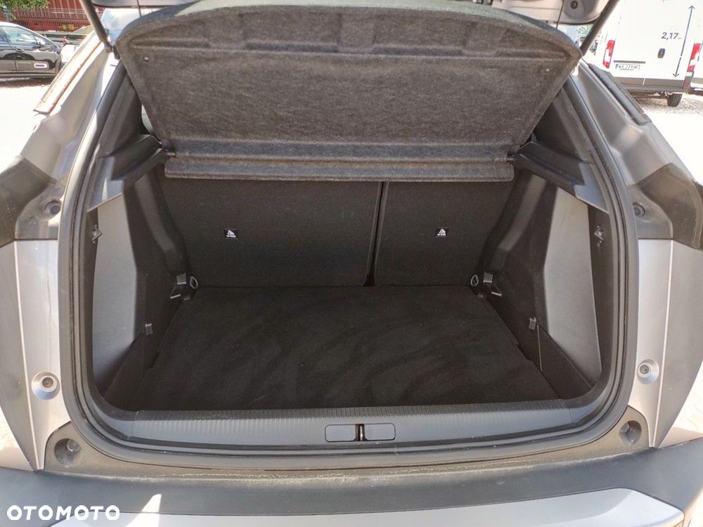 Peugeot 2008 - 6