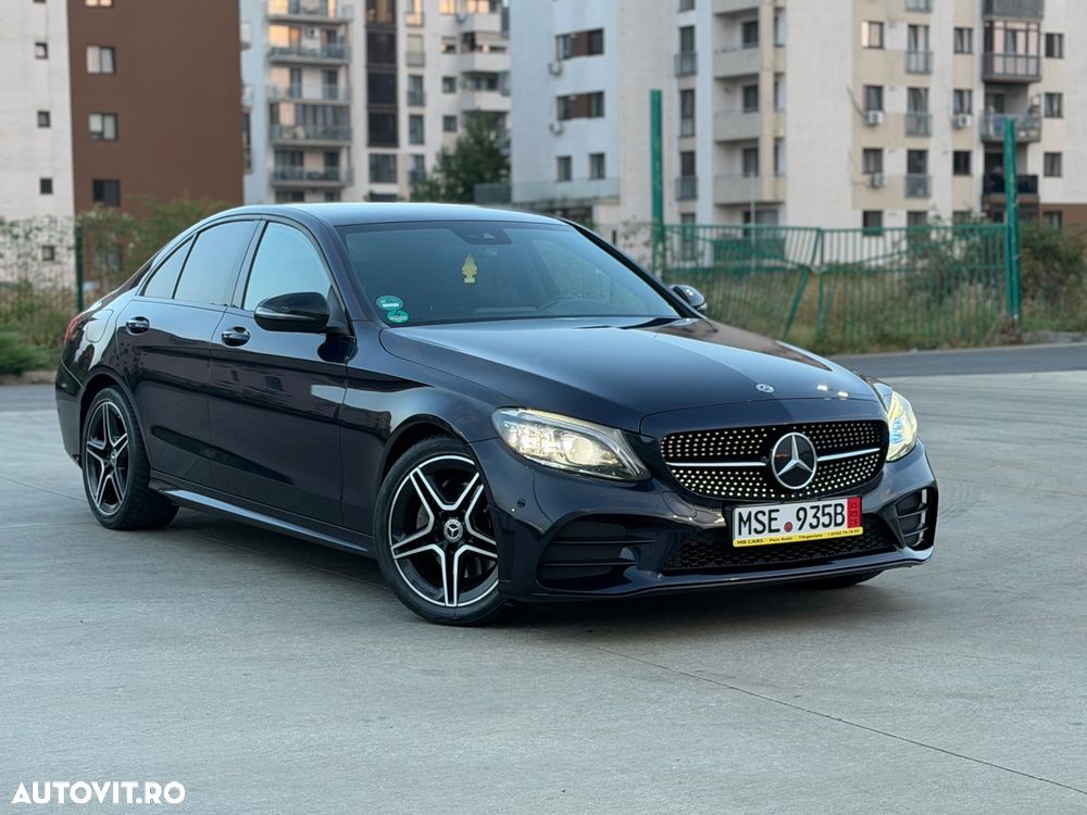 Mercedes-Benz C - 25