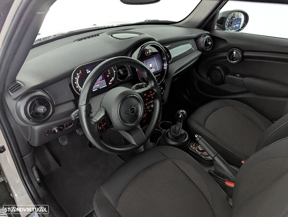 MINI 5 Portas Cooper Sport Edition - 22
