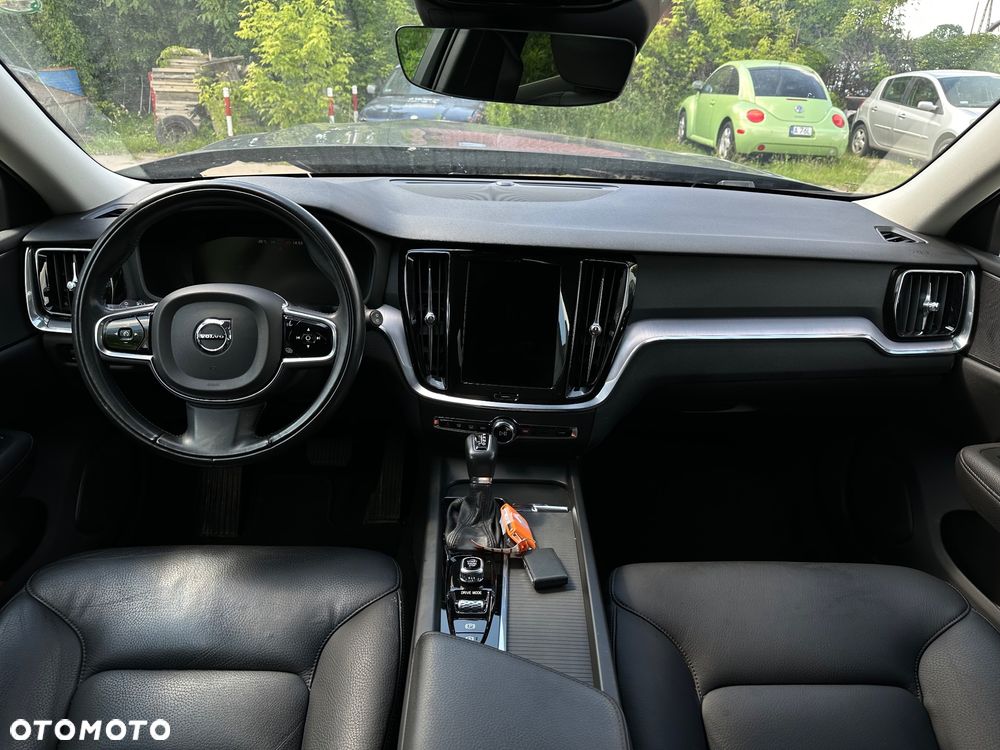 Volvo V60 D3 Geartronic Momentum Pro - 21