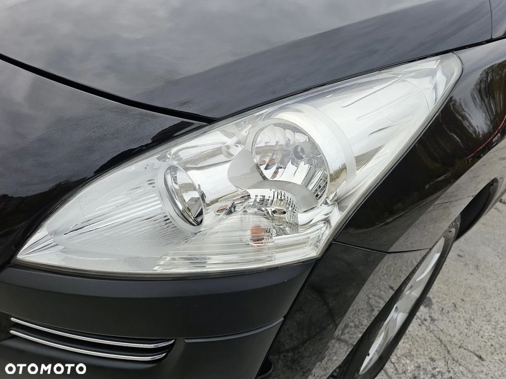 Peugeot 3008 1.6 Active - 13