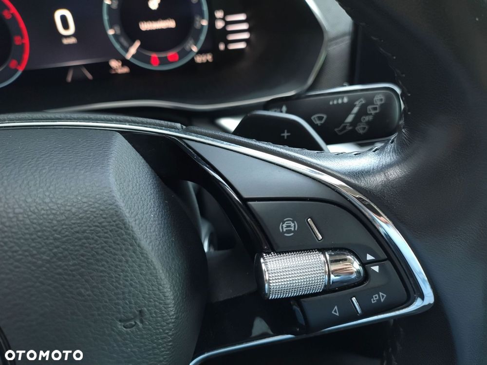 Skoda Octavia 2.0 TDI Style DSG - 23