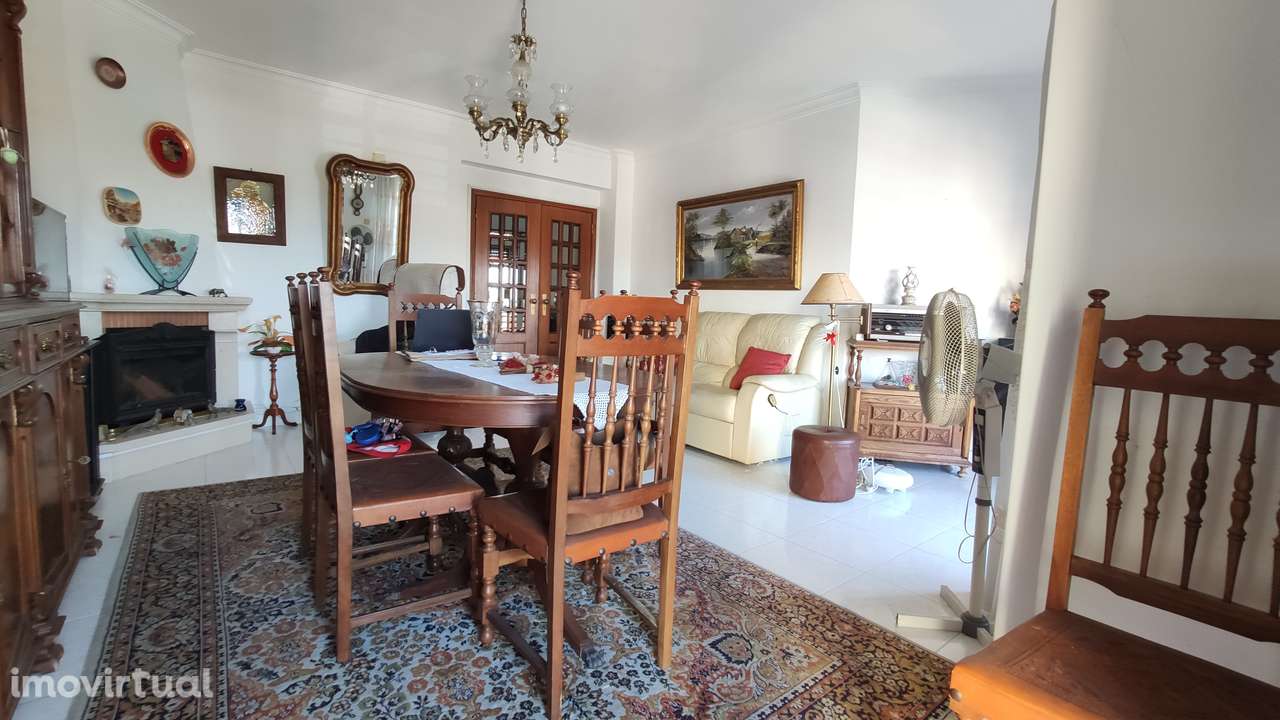 Apartamento com 4 assoalhadas na 6ª fase - Massamá - Grande imagem: 3/13