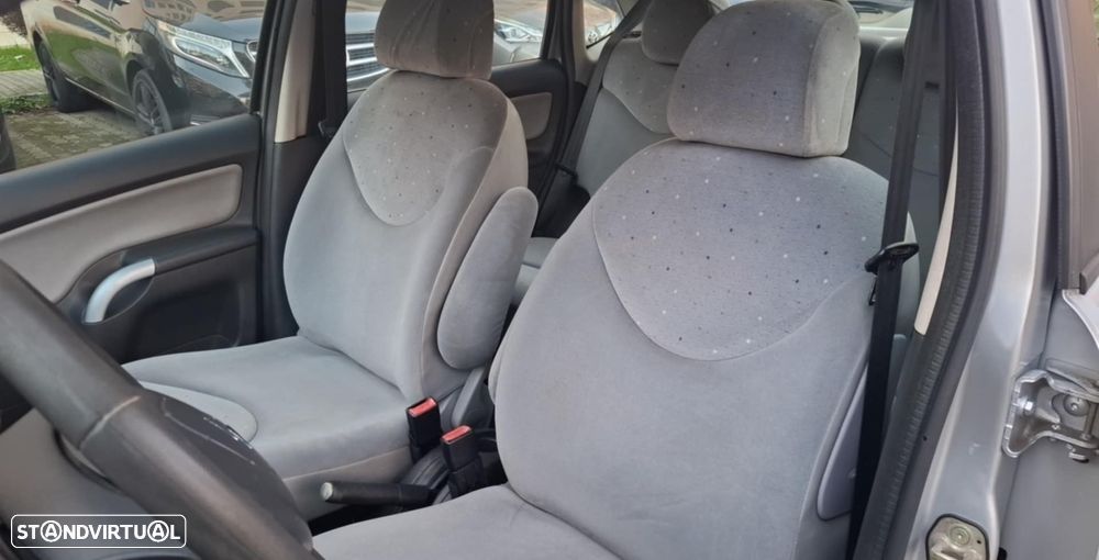 Citroën C3 1.4 HDi Exclusive - 12