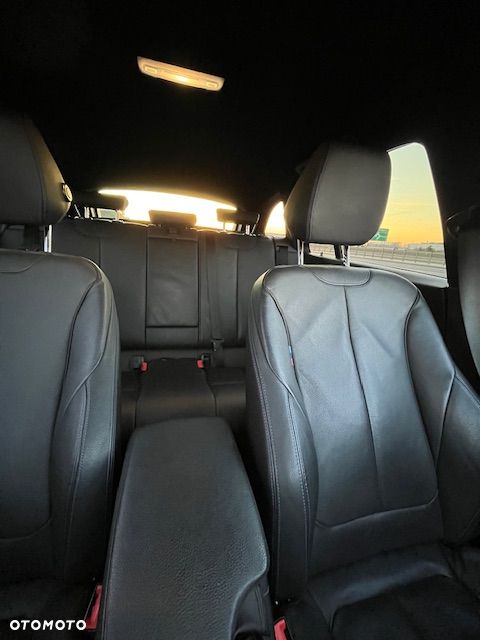 BMW Seria 3 320d xDrive M Sport - 25