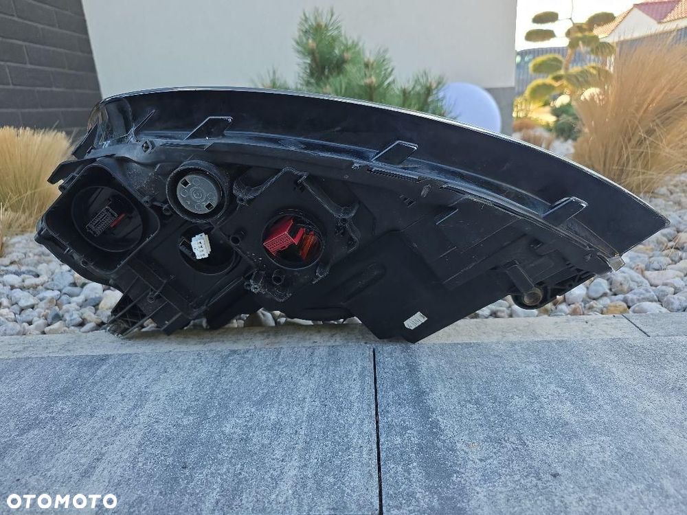 VW GOLF 7 VII 5G1 Lampa prawa przód Bi-Xenon Dynamic Led 5G1941752 Skrętna - 7