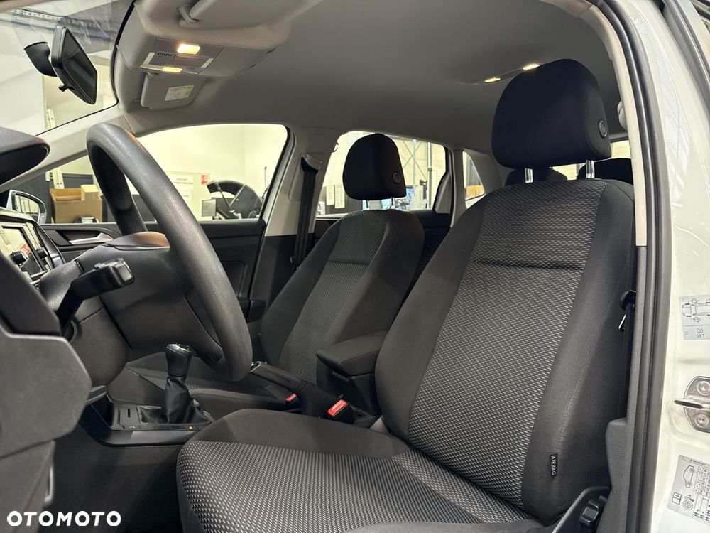 Volkswagen Polo - 10