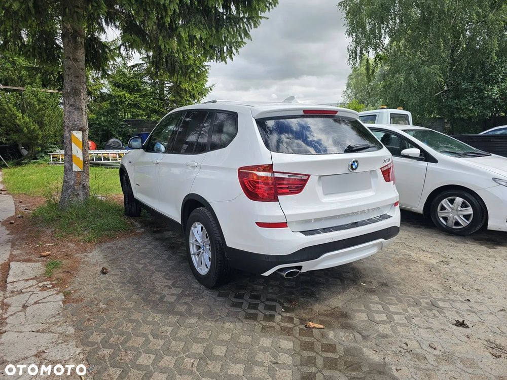 BMW X3 xDrive20d - 12