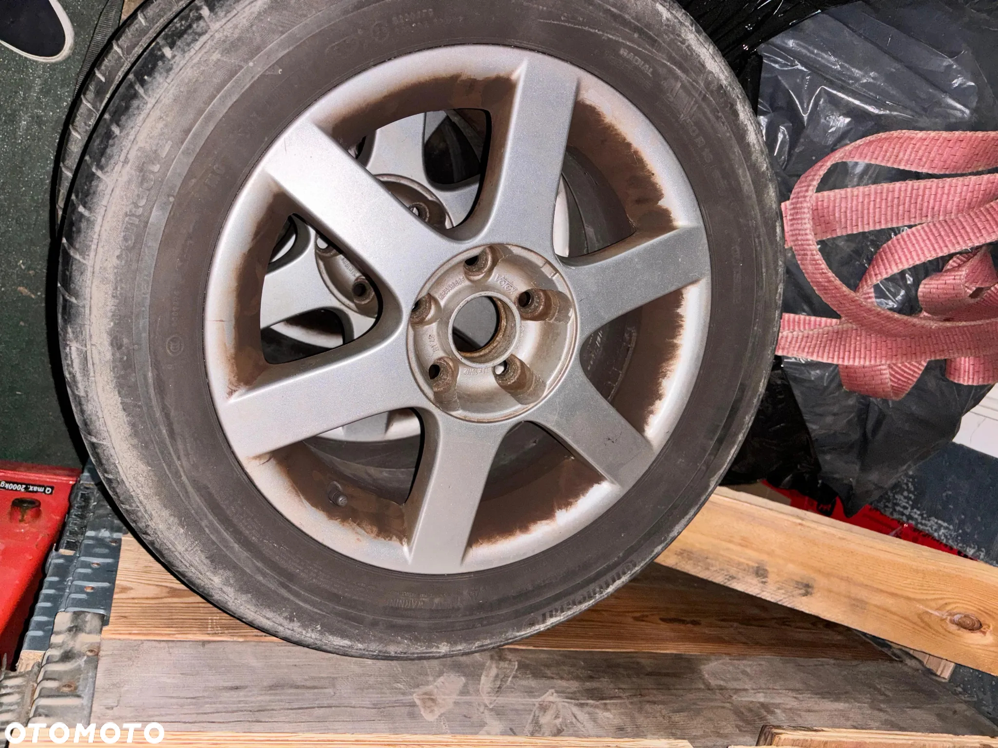 4B0071491 VW albo audi 3B0071491 5x112 16cali + oponki goodyear - 5