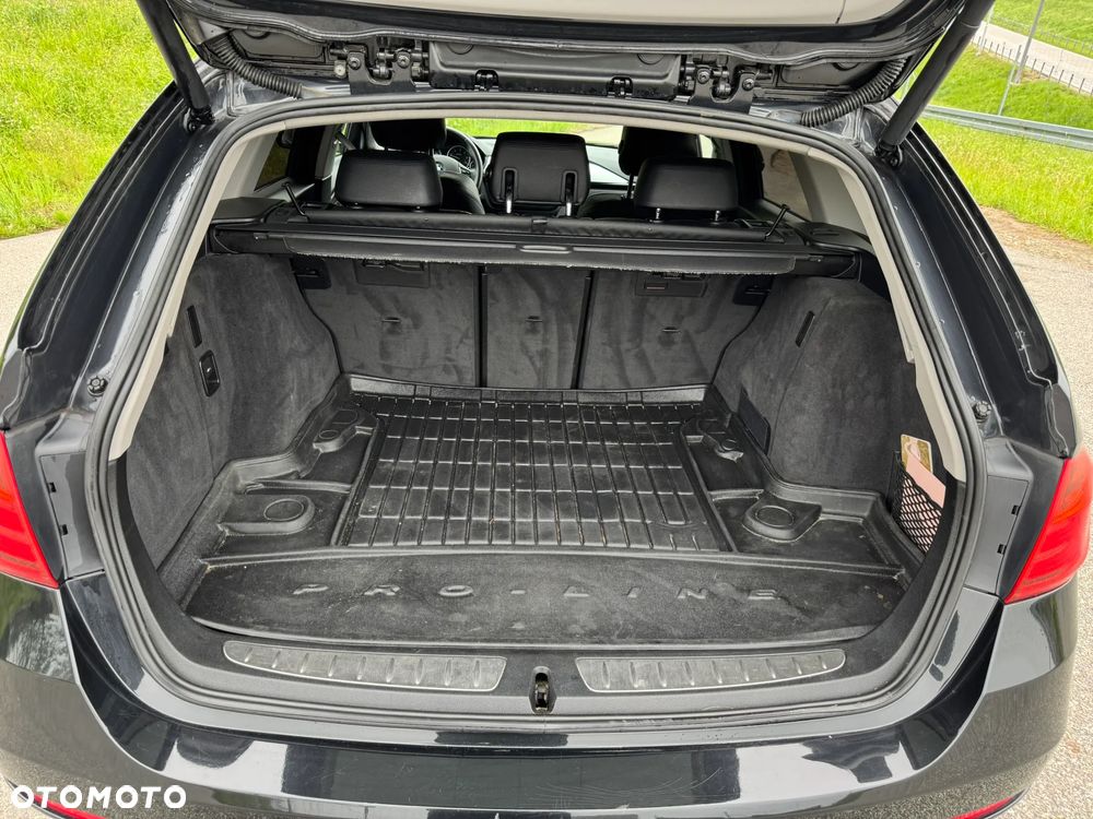 BMW Seria 3 320d Efficient Dynamics Edition - 29