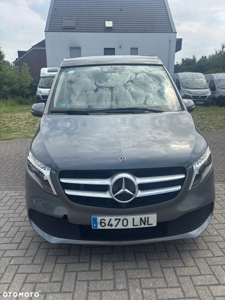 Mercedes-Benz Marco Polo 250D - 12