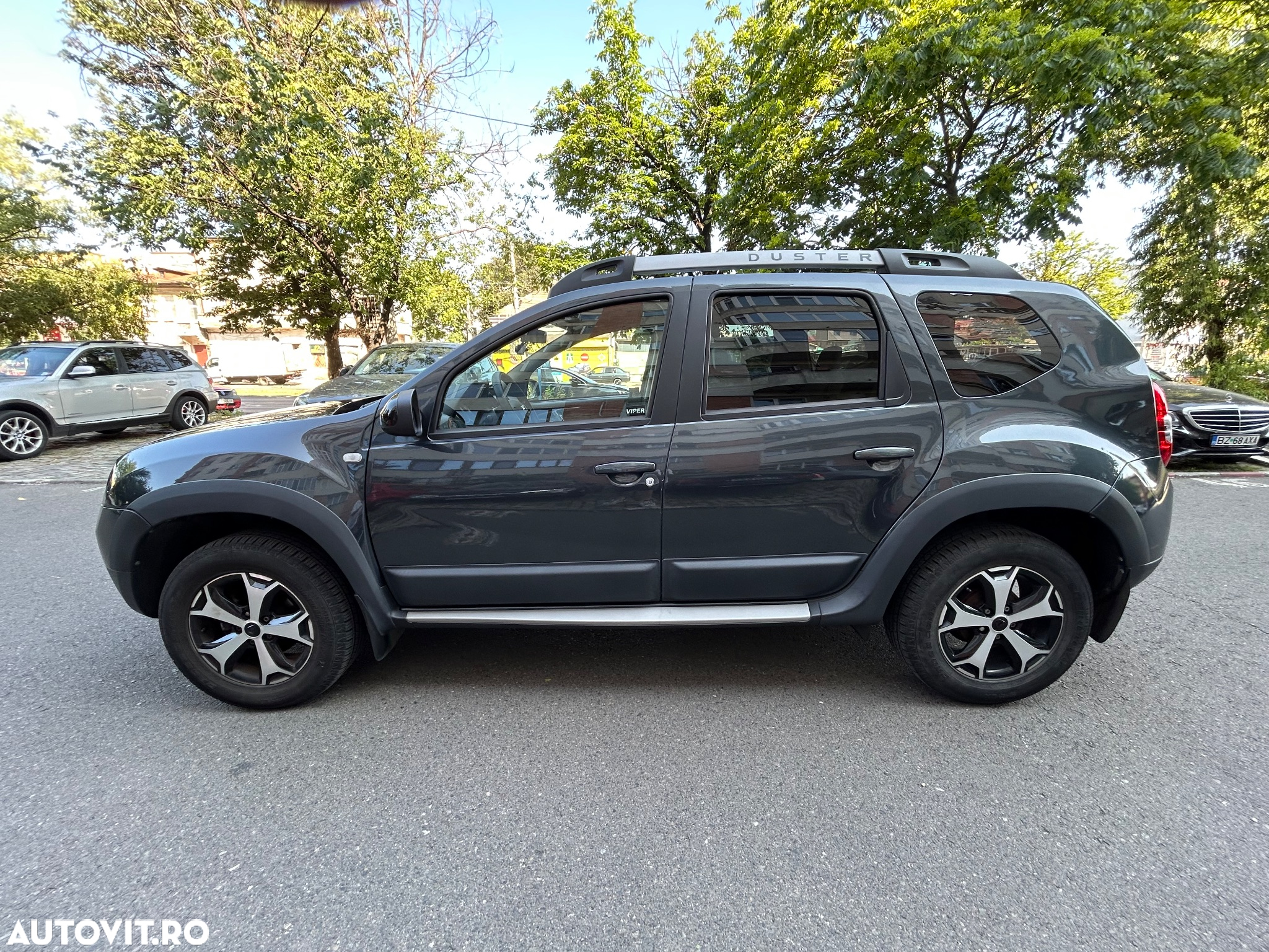 Dacia Duster 1.6 4x2 Ambiance - 2