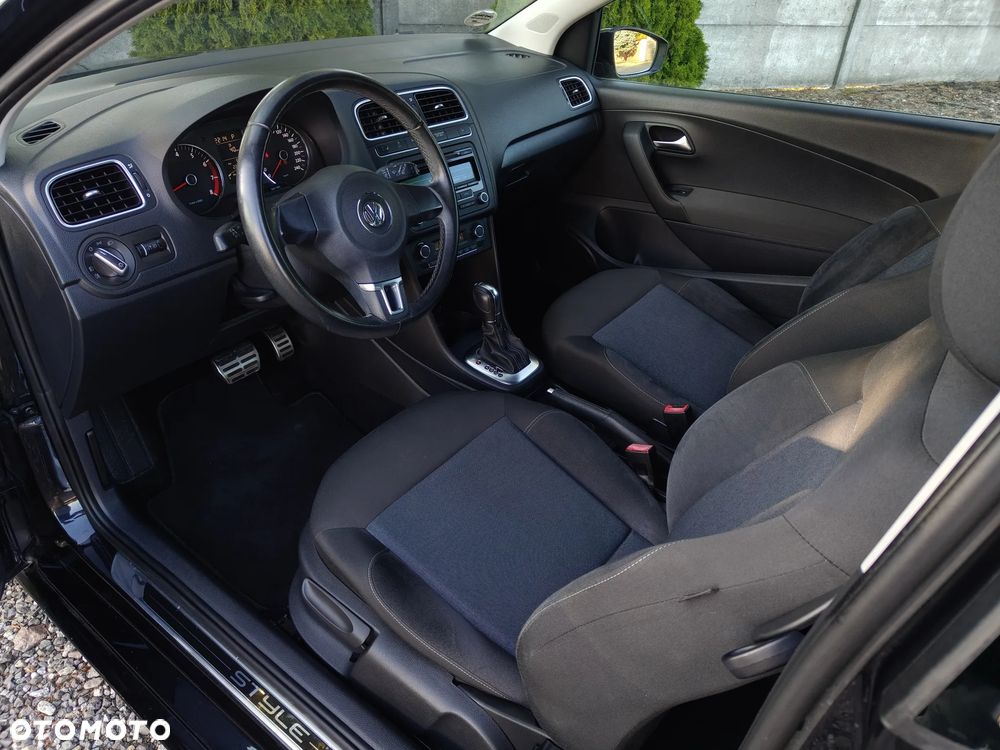 Volkswagen Polo - 13
