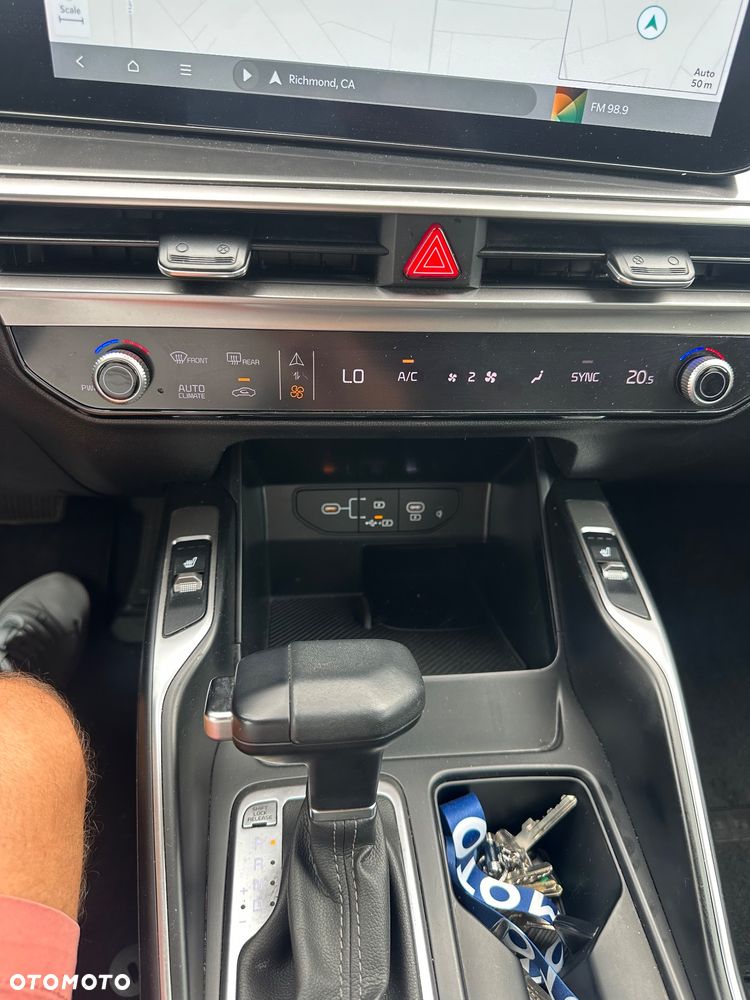 Kia Sorento - 36