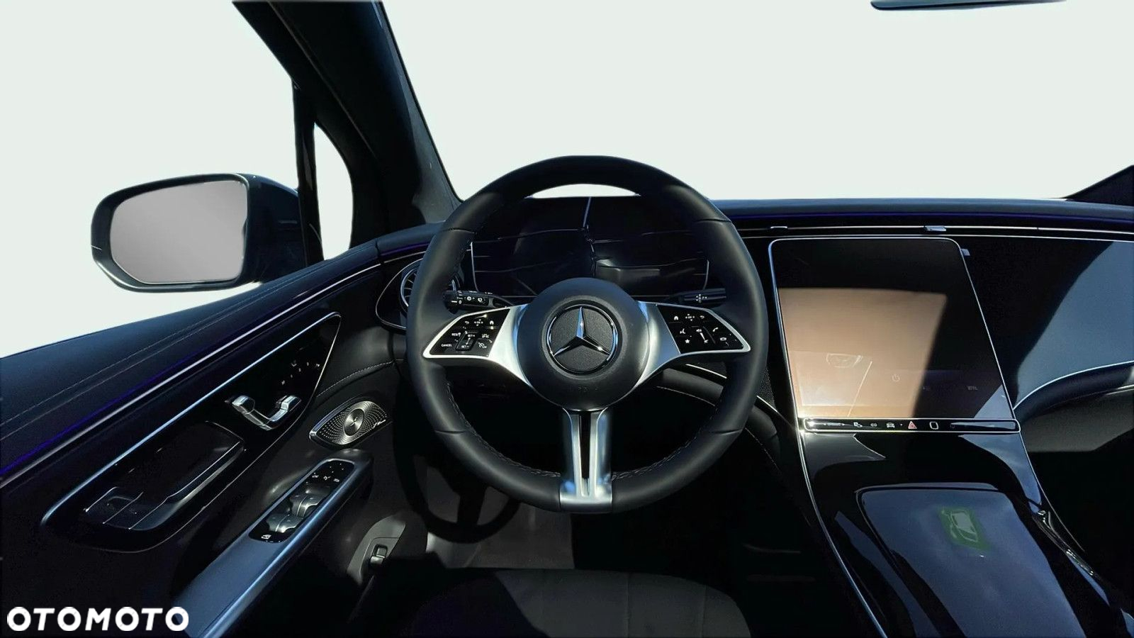 Mercedes-Benz EQE - 7