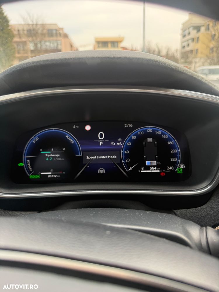 Toyota Corolla 1.8 HSD Dynamic - 5