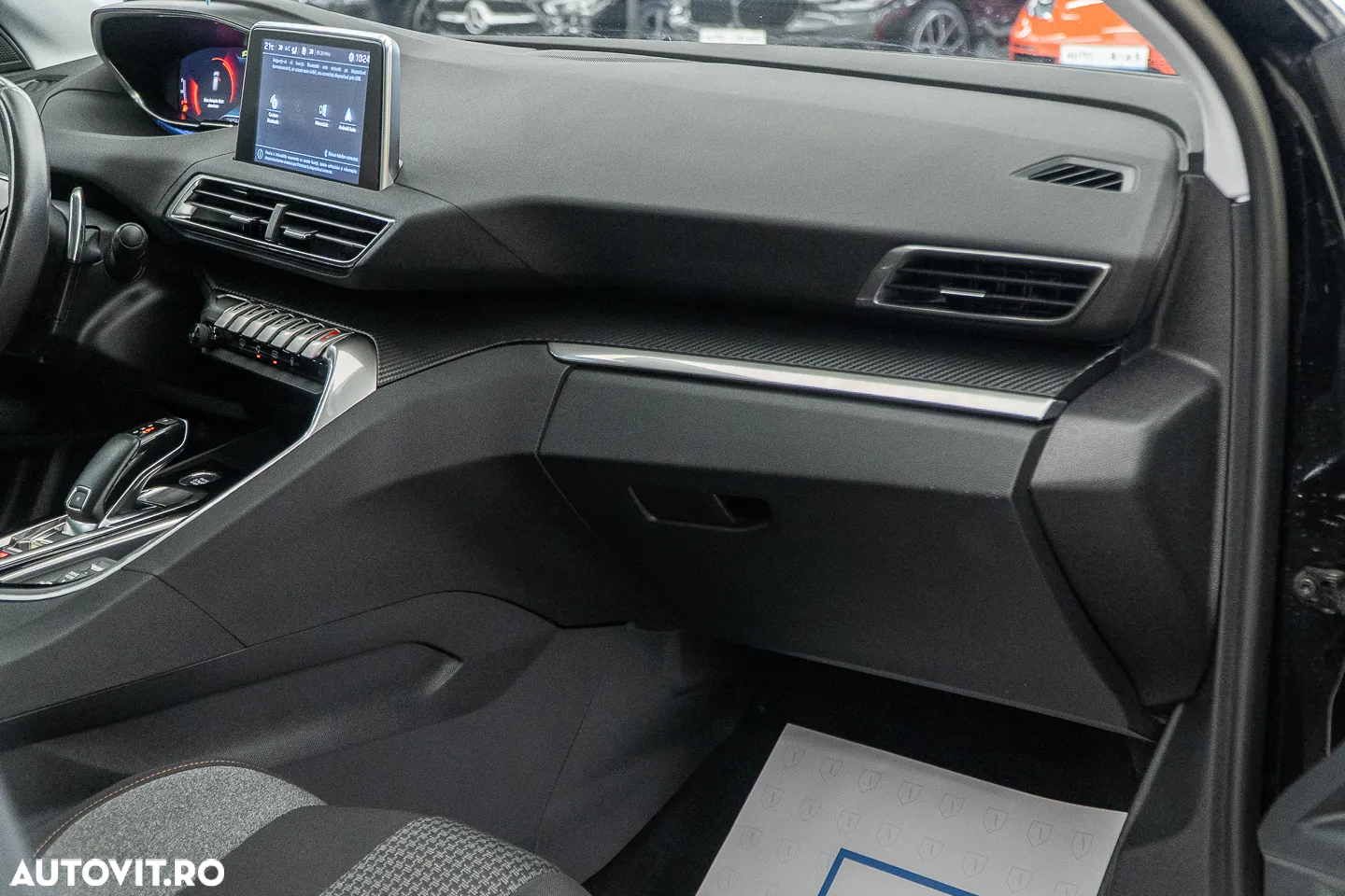 Peugeot 3008 PureTech 130 Stop & Start GPF EAT8 Allure - 37