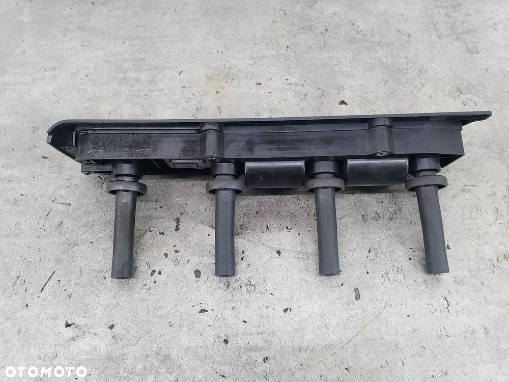 CEWKA ZAPŁONOWA OPEL ASTRA G BERTONE 1104070 DELPHI 2.2 16V - 3